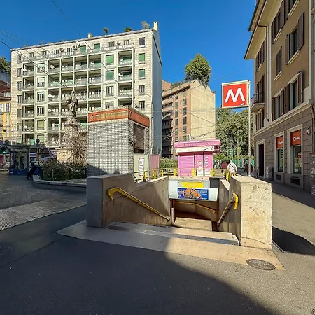 아파트 Stayeasy Crivelli - Stylish Studio, Duomo Walking 밀라노