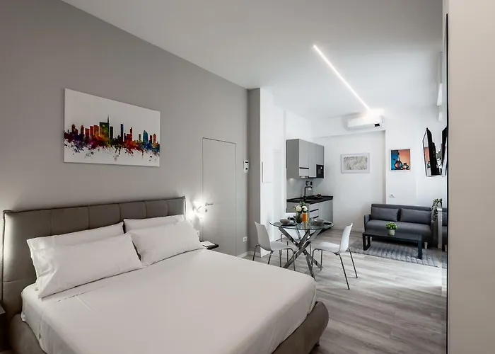 Stayeasy Crivelli - Stylish Studio, Duomo Walking * 밀라노