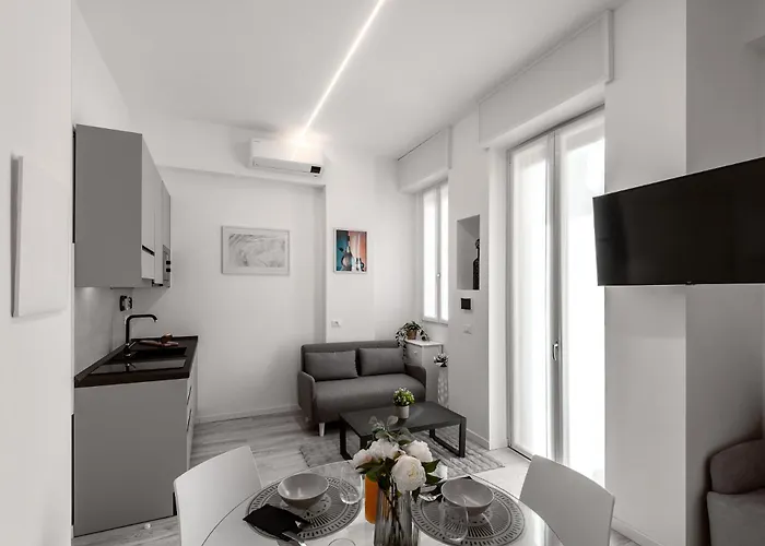 아파트 Stayeasy Crivelli - Stylish Studio, Duomo Walking