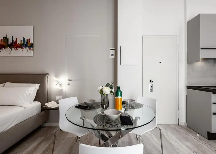 Stayeasy Crivelli - Stylish Studio, Duomo Walking 아파트 밀라노