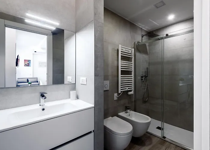아파트 Stayeasy Crivelli - Stylish Studio, Duomo Walking *
