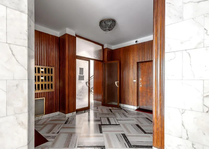 Stayeasy Crivelli - Stylish Studio, Duomo Walking * 밀라노