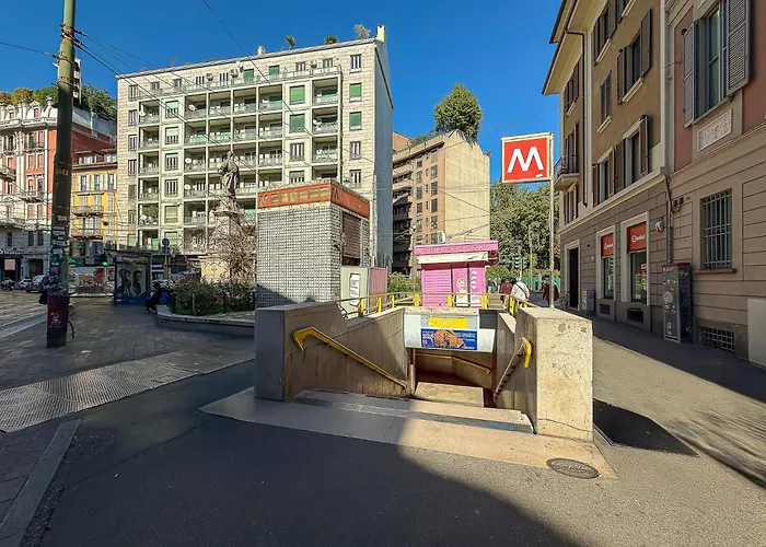 아파트 Stayeasy Crivelli - Stylish Studio, Duomo Walking 밀라노